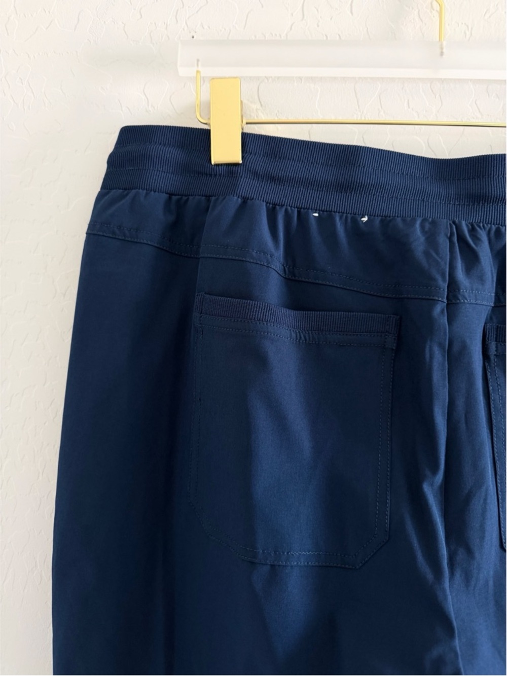 NEW intro. Athletic Crop Capri Pants Size 14W - Picture 3 of 6